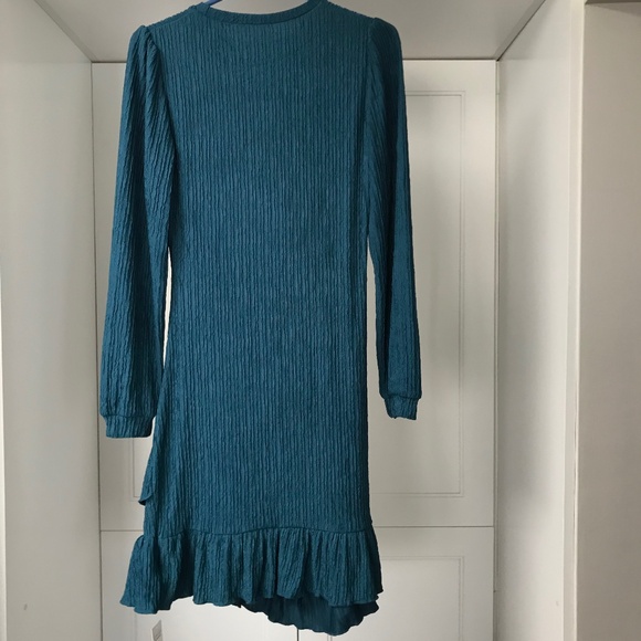 Cupshe Women’s Teal Ruffle Hem Ruched Body Con Long Sleeve Summer Dress US M - Picture 3 of 9